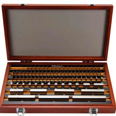 jogo-de-blocos-padrao-em-jogo-aco-mm-retangulares-com-47-pecas-516-958-10-mitutoyo_01.jpg