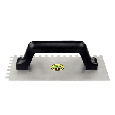 desempenadeira-aco-dentada-12-24cm-cabo-plastico-tramontina-01.jpg